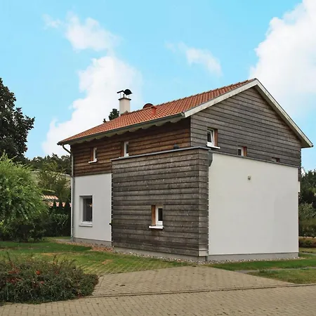 An De Linn, Nakenstorf