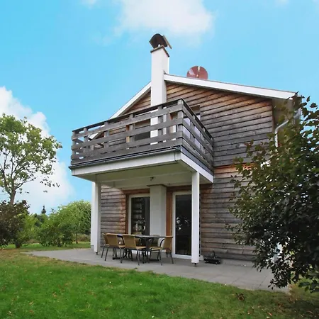 An De Linn, Prázdninový dům